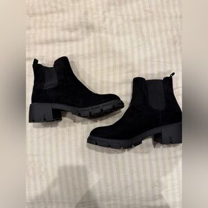 Women’s boots